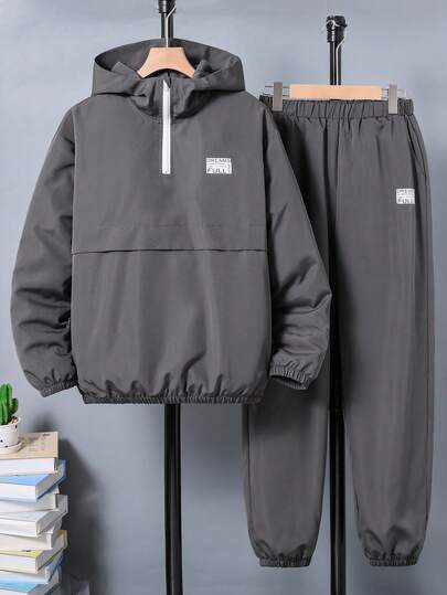 2 件青少年休闲运动夹克，带帽和拉链，搭配口袋抽绳裤，适合春秋冬季的百搭服装