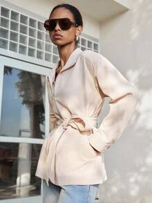 Lumivelle 女士休闲日常通勤简约纯色斜口袋系带拉链前开襟夹克，秋季 - 卡其色 - 查看 6