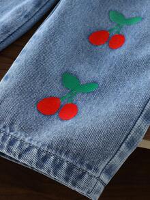 SHEIN 女婴可爱毛绒樱桃夹克和樱桃印花牛仔裤两件套，秋冬 - 白色 - 查看 6