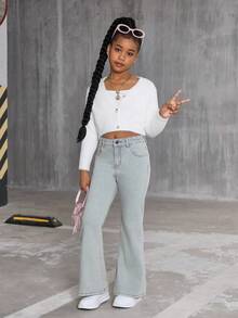 Tween 女童休闲街头时尚优雅 Y2K 风格浅水洗蓝色和粉色蝴蝶刺绣高腰可调节弹性喇叭牛仔裤