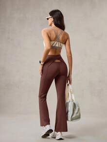 OutZeal 女式收腹防紫外线凉爽触感后背交叉腰喇叭裤日常休闲瑜伽运动裤 - 咖啡棕 - 查看 6