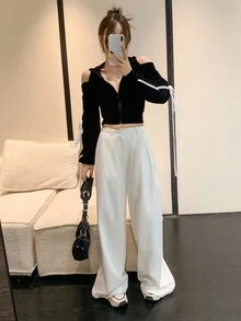 DAZY 女士天鹅绒撞色拼布蝴蝶结短款运动衫、长袖上衣、秋季服装夹克拉链