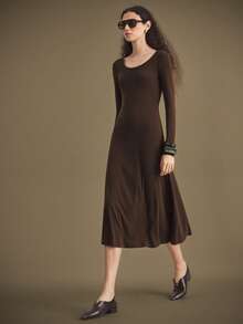 Ontre Vestido largo de mujer nuevo para otoño/invierno 2025, estilo urbano moderno, marrón café, tela de punto suave, cintura ajustada, cuello en U, vestido de mujer, cuello redondo, casual de negocios, para ir a la oficina, uso diario, otoño/invierno, Halloween, Navidad, Día de San Valentín, Acción de Gracias, manga larga, corte A, atuendo de oficina para mujer, vestido largo versátil y de moda - Café integral - Ver 2