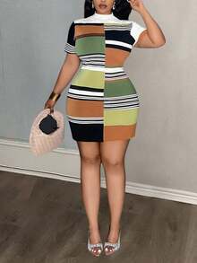 Slaydiva 大码女式立领条纹短袖修身针织连衣裙，适合秋冬季穿着，条纹连衣裙，凸显曲线，修身大码，适合秋冬季穿着。 - 彩色 - 查看 2