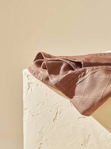 Manfinity BRENVOR Men's Casual Knitted Wheat Ear Diamond-Patterned Badge Decor Fitted Rounded-Hem Short Sleeve T-Shirt, Suitable For Everyday Wear, Summer - Brown - View 4