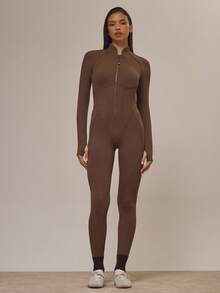 Musera Sport 修身连体裤，露背拉链设计，适合运动健身，可爱肉桂漩涡图案 - 巧克力棕 - 查看 1