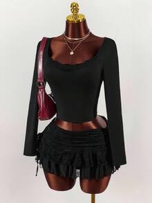 Amplova Women Solid Color Contrast Lace Crew Neck Long Sleeve Cropped Fitted T-Shirt - Black - View 3