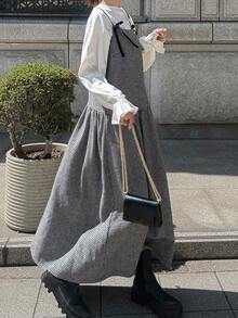 FRIFUL Women's Plaid Dress With Spaghetti Straps, Bowknot Shoulder Straps Maxi Dress - Black and White - View 2