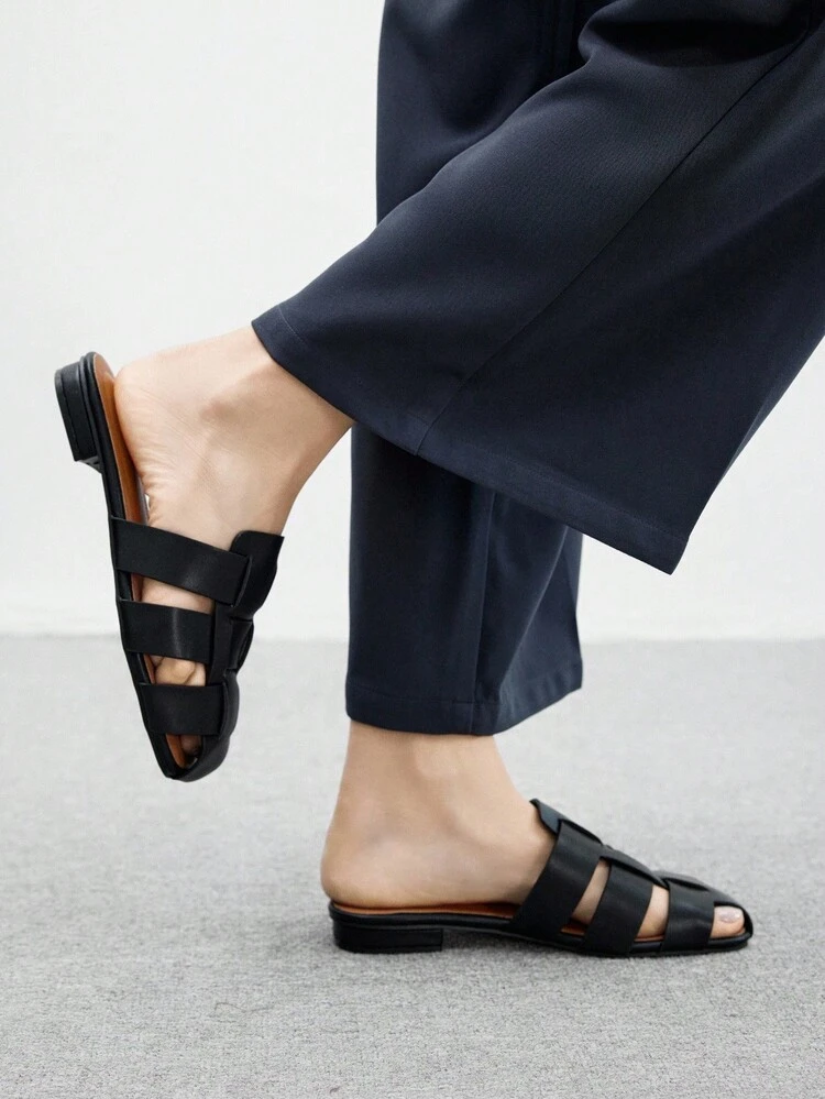 CUCCOO BIZCHIC Woven Closed Toe, Casual & Versatile, Flat & Comfortable To Wear