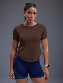 Powerista 休闲纯色短袖弧形下摆运动T恤健身房女士衬衫 - 咖啡棕 - 查看 5