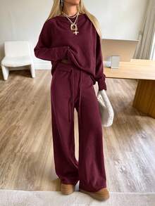 CovetEZ Set casual pentru femei, culoare solidă, cu umeri oblici, pulover și pantaloni tricotați, toamnă/iarnă, haine confortabile de toamnă și iarnă pentru femei, set confortabil din două piese, set din două piese, set confortabil pentru femei, cu mânecă lungă, set din două piese, set de relaxare, set confortabil din două piese, set pentru femei, două piese - Burgundia - Vizualizare 3