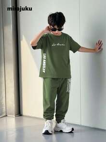 SHEIN Tween Boys' Simple Printed Round Neck Short Sleeve Top And Long Pants 2pcs Outfit