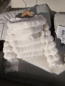 SHEIN 1 件女童柔软人造毛皮夹克，优雅长袖短款修身连帽外套，适合秋冬季