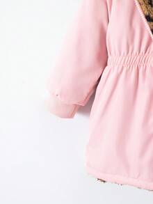 SHEIN Playful Pals 女婴新生儿0-3岁秋冬季保暖双面连帽仿毛皮法兰绒豹纹和纯黑色中长外套 - 彩色 - 查看 6