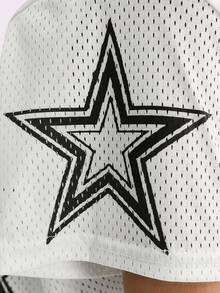 SHEIN 青少年男孩图形数字和字母印花篮球球衣 T 恤上衣和黑色工装口袋裤两件套休闲街头套装假日服装 - 黑與白 - 查看 9