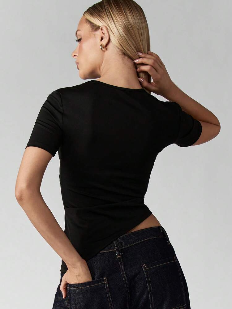 MISSGUIDED Short Sleeve Cut Out Crewneck Fitted Top For Summer Casual Everyday