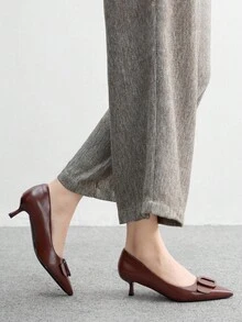 CUCCOO BIZCHIC Modische schwarze bequeme Spitzschuh Kittenfersen für Damen, geeignet für Pendeln, Dates, Partys und Urlaub