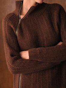 MOTF PREMIUM 半拉链插肩袖毛衣 - 酒紅色 - 查看 9