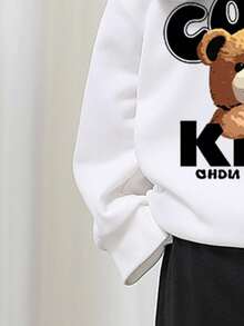 SHEIN 2 pièces/Set Garçon bébé Sweat-shirt-shirt à manches longues col rond confortable avec motif mignon d'ours de bande dessinée, assorti avec un pantalon de survêtement noir. Convient pour l'automne/l'hiver/le printemps, léger et confortable, idéal pour le porter en automne. Tenue décontractée , convient pour les sorties, la photographie de rue, les festivals, les cadeaux. Tenue décontractée pour bébé garçon, vêtements pour bébé garçon, tenue de ville pour bébé garçon, mode bébé Boo