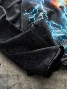 AXEPEAK Men Fashionable Streetwear Crew Neck Long Sleeve T-Shirt, Fall