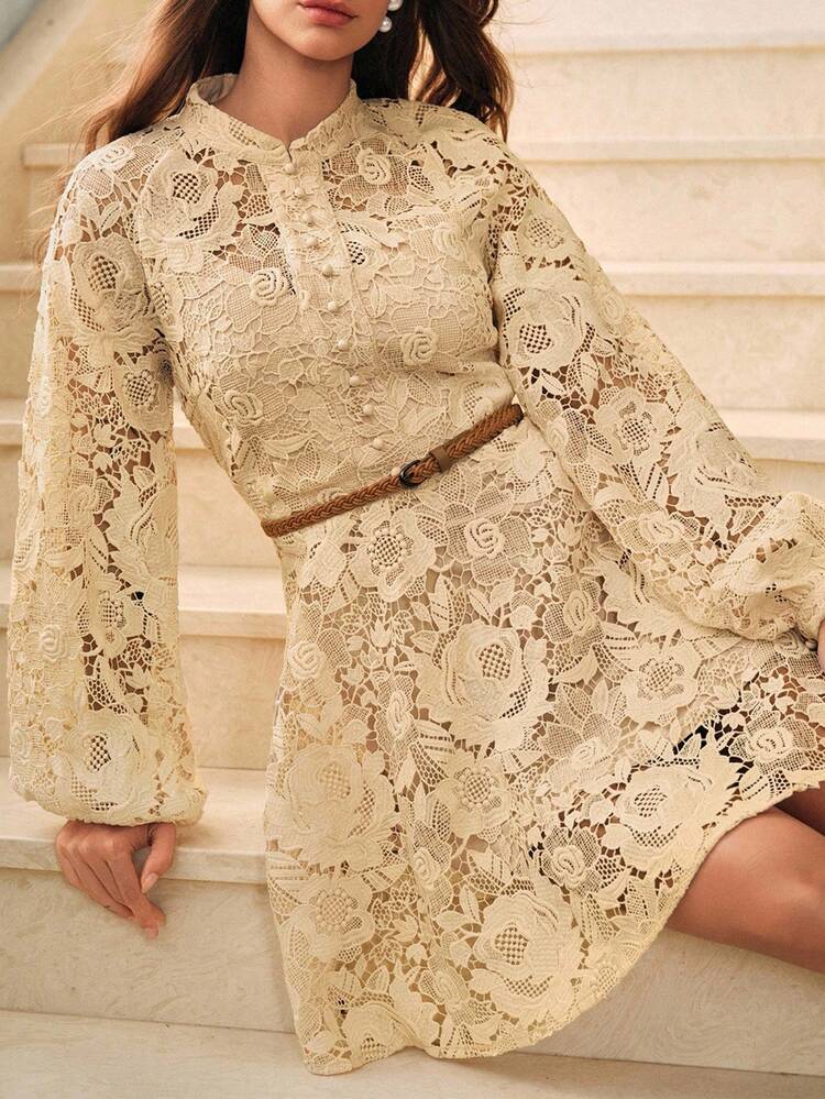 Women's Elegant Romantic Vintage Lace Hollow Knit Waist Design Floral Textured Fabric Cinched Waist Lantern Sleeve Dress, Suitable For New Year, Party, Graduation