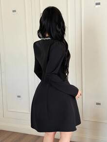 Feyla Váy ngắn chữ A ôm sát cổ khoét eo đính đá trang trí thanh lịch, thích hợp cho các bữa tiệc - màu đen - Xem 6