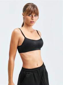 LOUNGEISTA 假日季超薄文胸 新娘内衣文胸 日常女士无缝文胸 美背文胸 透气轻薄聚拢文胸 柔软舒适无钢圈内衣文胸 性感无钢圈弹力内衣文胸 小胸适用 运动文胸 - 黑色 - 查看 6