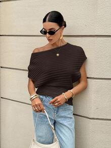 Siren Gaze Nuevo top de punto de hombro oblicuo de unicolor, suéter marrón