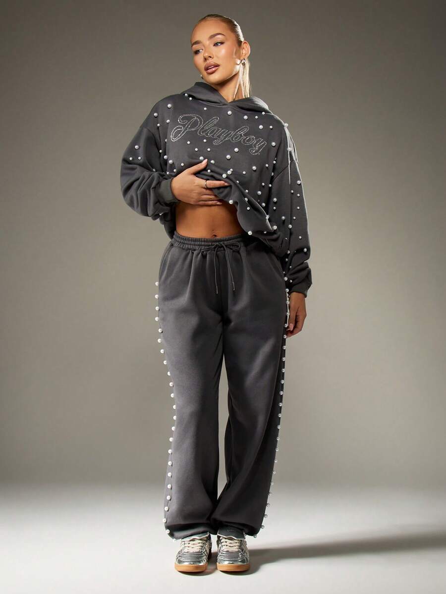 Missguided x Playboy Quần nỉ thể thao đính đá Rhinestone có chi tiết ngọc trai bên hông - Xám - Xem 1