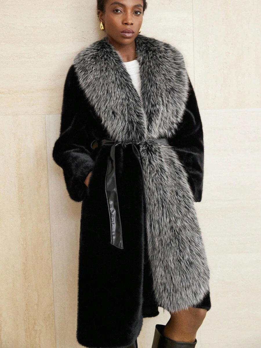 Aveloria Modichic Fashionable, Stylish, Minimalist Design, Elegant, Slimming Large Faux Fur Collar Women Jacket - Black - View 1