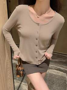 DAZY 女式休闲日常纯色宽松开襟长袖T恤秋季上衣 - 卡其色 - 查看 3