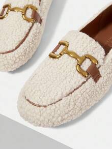 MOTF METAL DECOR FUZZY FLATS FOR CHRISTMAS - Apricot - View 6