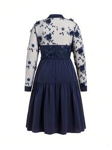 Ellevyn Rochie elegantă cu volane și broderie florală din plasă, model patchwork, cu nasturi și jumătate de pat, mărime plus - Albastru marin - Vizualizare 13
