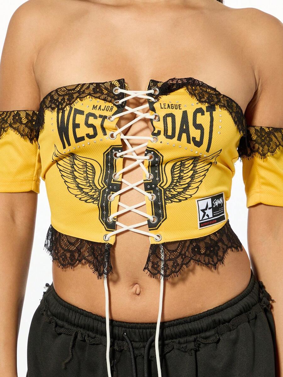 SUMWON WOMEN Áo corset buộc dây Varsity có họa tiết cánh và chi tiết viền đen - Màu vàng - Xem 1