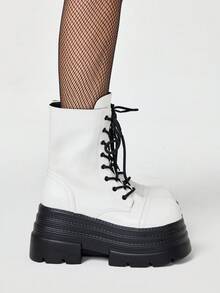 ROMWE Grunge Punk Giày bốt cao đến bắp chân buộc dây nhiều lớp mũi tròn phong cách Punk PU tối màu dành cho nữ, phù hợp cho phong cách hàng ngày, dạo phố, Punk, trường học, hiệp sĩ - trắng - Xem 4