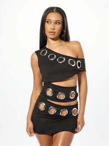 SUMWON WOMEN Off Shoulder Cut Out Mini Dress Evening Club Party Bodycon Dress With Metal Eyelets Contemporary Fashion Design Night Out Statement Piece - Black - View 4