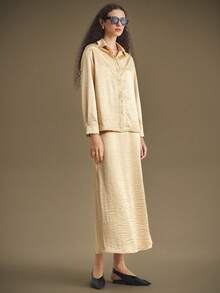 Ontre 2025秋冬新品，实用百搭日常设计师款，金色，极简衬衫，宽松版型，女款两件套，鱼尾裙，商务休闲，办公室通勤，日常穿着，秋冬，韩版，时尚设计 - 金色 - 查看 4