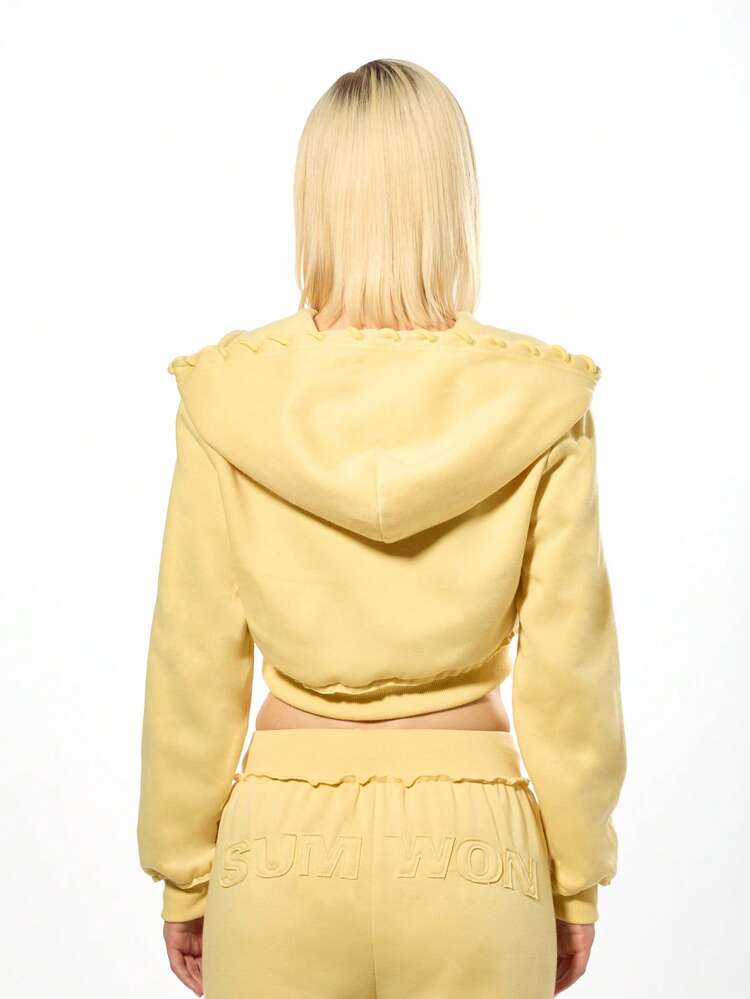 SUMWON WOMEN Applikations-Reißverschluss-Hoodie mit Kordelzug und Mitteltasche für bequeme Freizeitmode