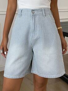 DAZY Quần short denim lửng 3/4 dáng suông kẻ sọc phong cách đường phố dành cho nữ. - Xanh và trắng - Xem 4