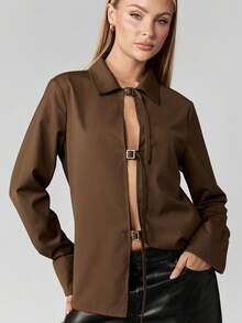 MISSGUIDED Camisa de popelina con detalle de hebilla en la parte delantera, de manga larga y cuello clásico para uso casual en la oficina - Marrón - Ver 5