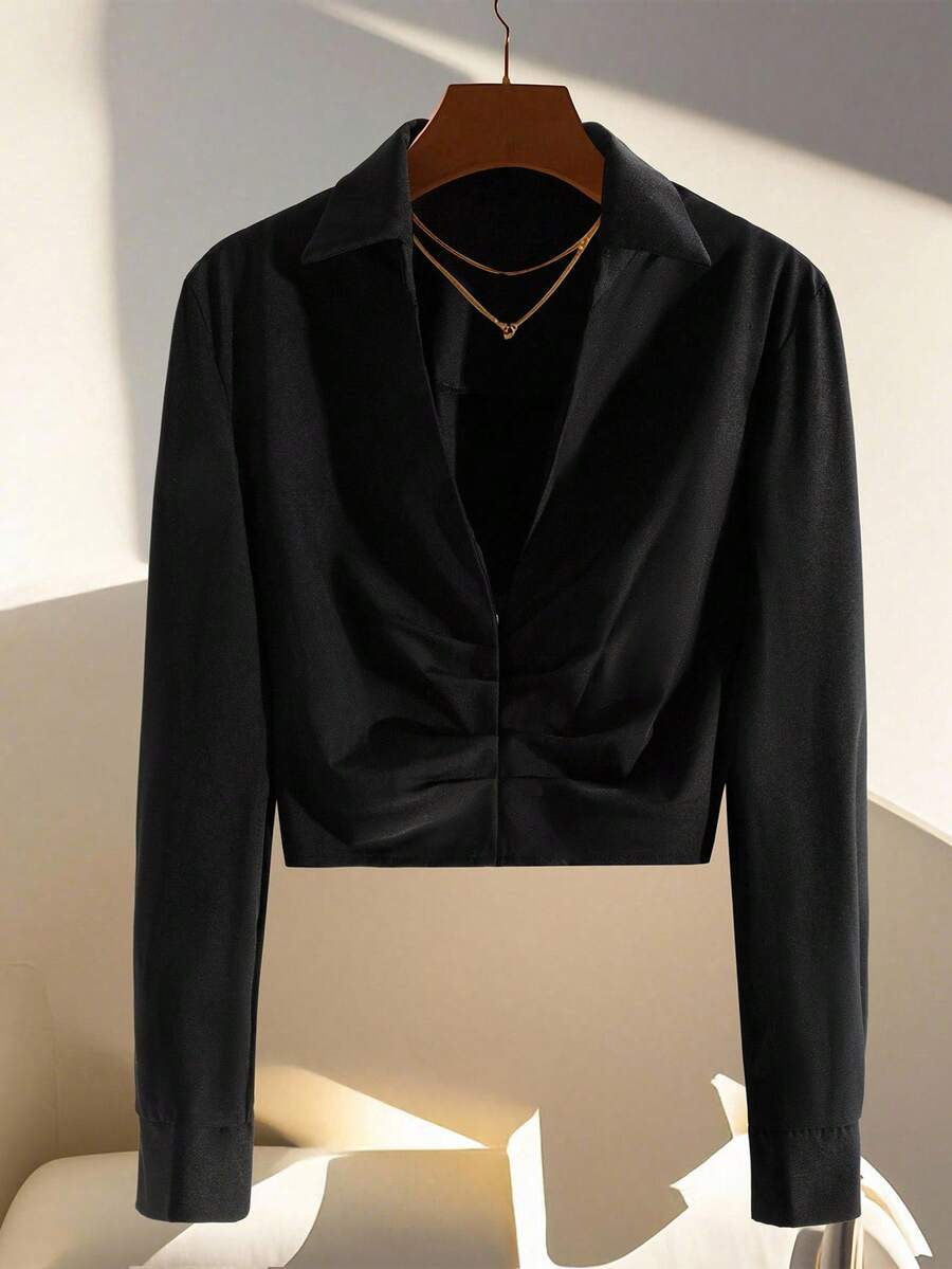 Franclia Casual Versatile Solid Color Ruched Cropped Shirt