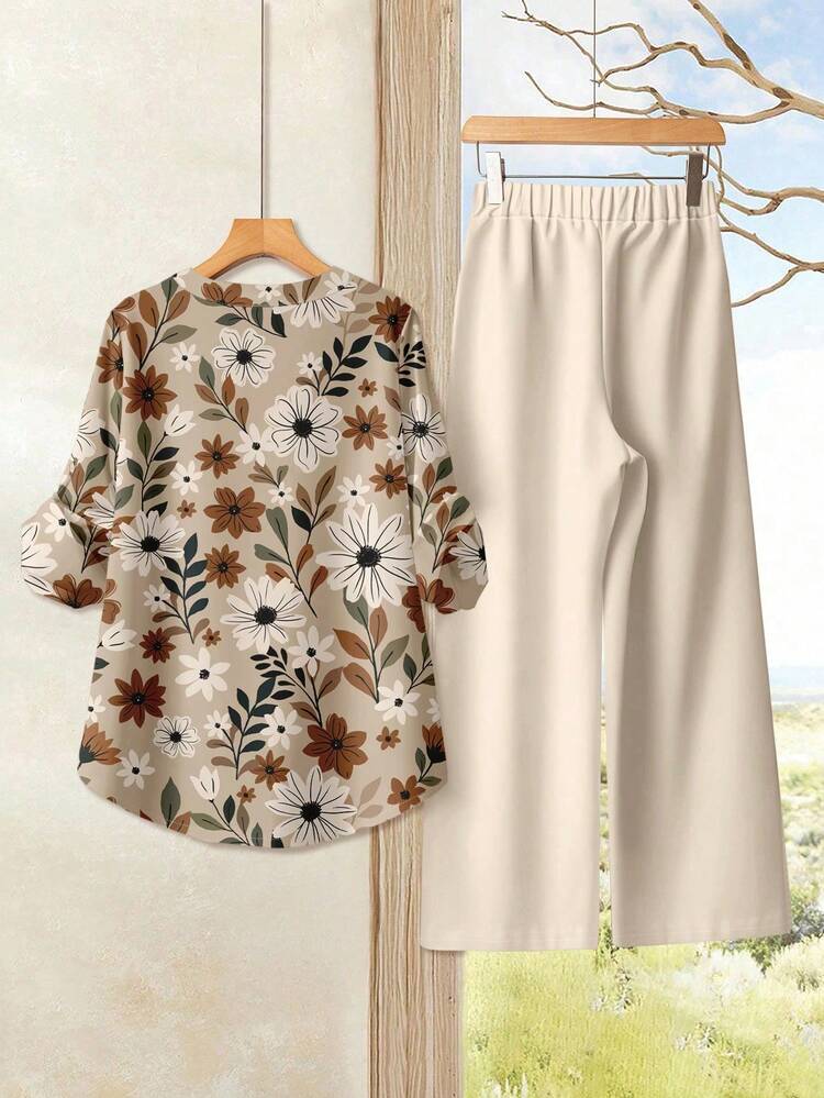 Women's V-Neck Floral Print Short Sleeve Curved Hem Casual Shirt & Pants 2-Piece Set