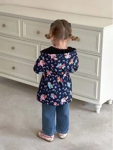 SHEIN 女婴秋冬新款休闲可爱碎花粉色小花保暖外套加厚连帽保暖外套秋季幼儿女童外套 - 寶藍色 - 查看 2