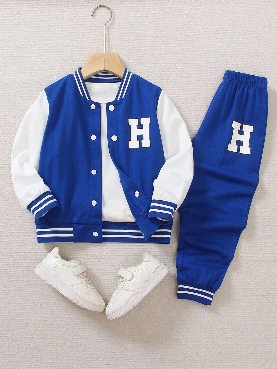 SHEIN Genkimix Kids 2 件/套男孩学院风服装:黑色针织上衣,白色袖子,大字母“M”印花,搭配印花运动裤,罗纹领口、袖口和下摆,松紧腰身,穿着舒适,休闲运动外观,适合春秋季节、日常穿着、上学、旅行 - 藍色 - 查看 1