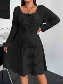 Vibekara 大码纯色前系带长袖简约短款休闲连衣裙 - 黑色 - 查看 5