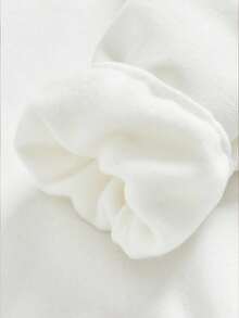 SHEIN Black, Retro Collegiate Sports Style, Cute Bow Accent, Cream White Striped Contrast, Teen Girls Casual Minimalist Thick Loose Crew Neck Sweatshirt And Flare Leg Pants 2 Piece Set, Suitable For Autumn/Winter, Autumn Outfits For , Easy Comfort, Autumn Layers For Girls, Stylish Girls, Casual Wear, Kids Graphic Clothes, Back To School, Fall Clothes, Homecoming, Suitable For Outings, Street Style, Home, And Campus