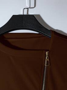 Franclia 时尚法式优雅侧收不对称领金属拉链白色女士长袖 T 恤，春秋 - 咖啡棕 - 查看 5