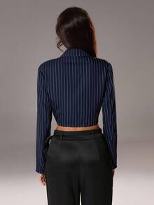 SHEIN Unity 領口無領控扣長袖條紋短款西裝外套