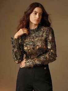 Anewsta 女士镂空蕾丝纹理金属箔衬衫，适合秋季、冬季、春季、新年、派对、婚礼等场合，优雅、别致、时尚、舒适，也适合感恩节和圣诞节穿着。 - 黑色 - 查看 7