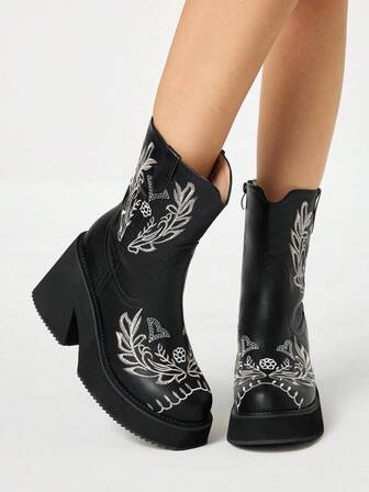 Fairycore Women's Embroidered Round Toe Platform Mid-Calf Boots, Fashionable Short Boots With Western Style